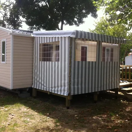 Camping Le Sherwood - Mobil-home 4*